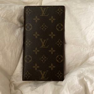 vintage genuine louis vuitton address book. made sometime between 60s-80s.
